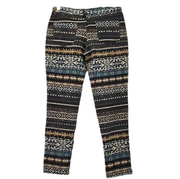 Shylo Jegging Pants Graphic Prints - Picture 3 of 7